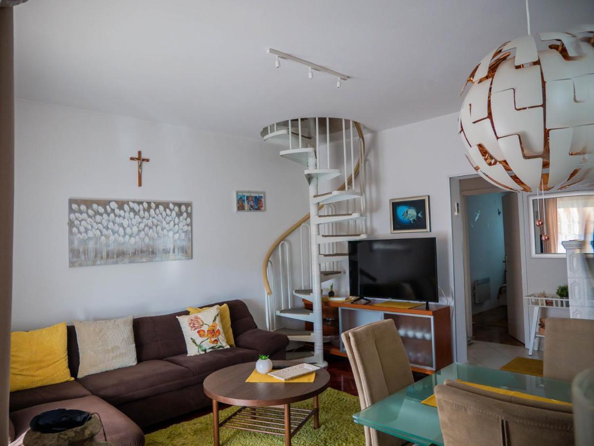 Villa Volga Jelsa  Kültér fotó